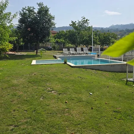 Fernandes House Kwatera prywatna Paredes de Coura