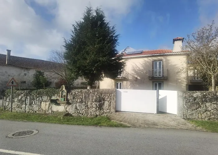 Fernandes House Проживание в семье